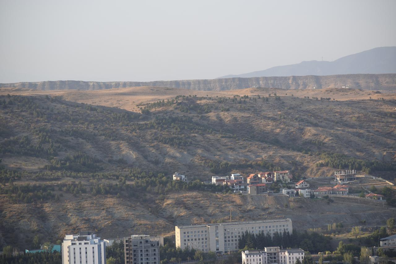 Euphoria Inn Tbilisi Exterior foto